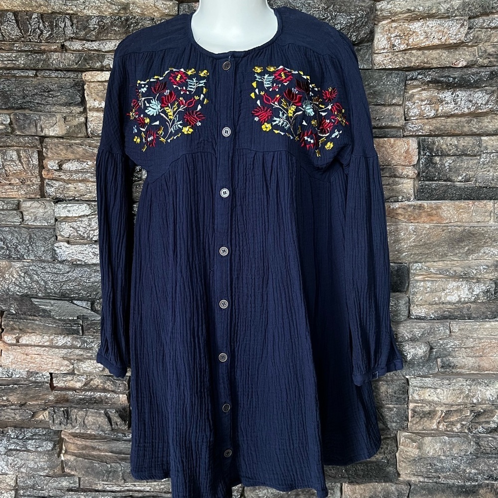 Dark Blue Textured Button-Up dresses